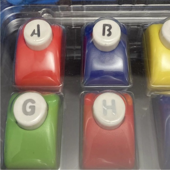 Alphabet A-Z Metal Paper Punch 26 piece Set with Zipper Carrying Case - Picture 3 of 4